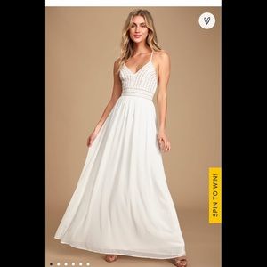 Brand new, tags on Lulu’s white maxi dress